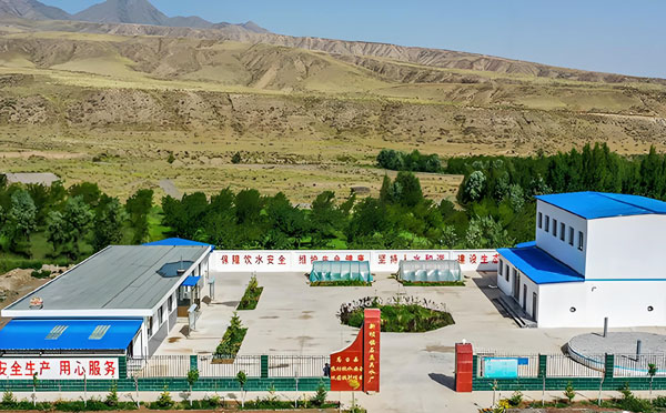 甘肅片區(qū)安全飲水改造提升工程一體化凈水設(shè)備廠家直銷(xiāo)