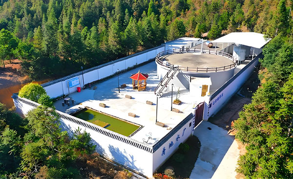 聯村水站一體化凈水設備,這款不銹鋼設備你看怎么樣?