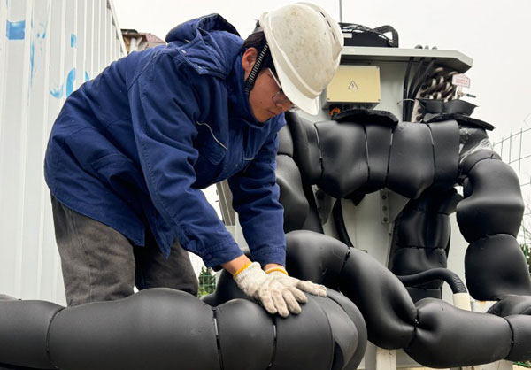 一體化凈水設(shè)備冬天保溫防凍