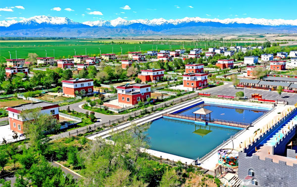 新疆奇臺(tái)縣山區(qū)人畜飲水項(xiàng)目自來水廠全套凈水設(shè)備廠家直銷